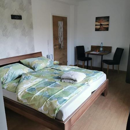 Homew4 - Tiny Apartment Hoheneich Екстер'єр фото