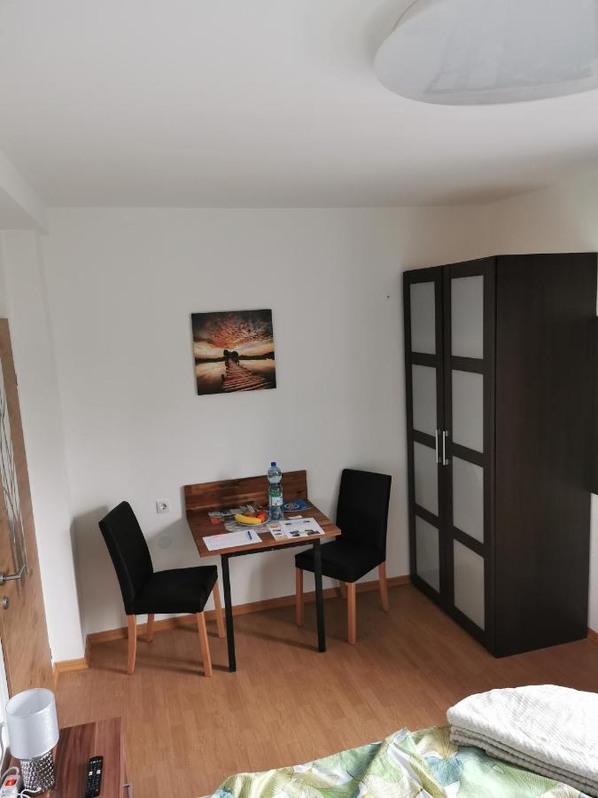 Homew4 - Tiny Apartment Hoheneich Екстер'єр фото